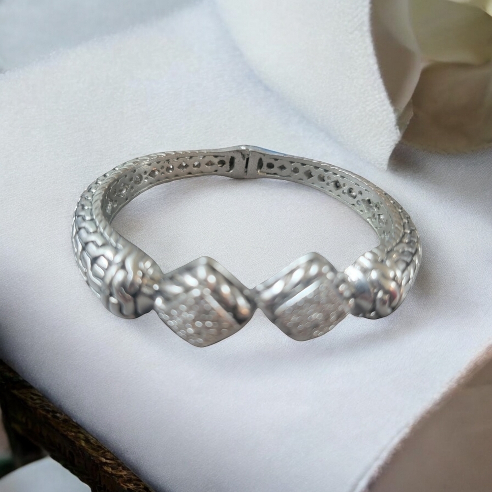 Silver Hinge Bracelet